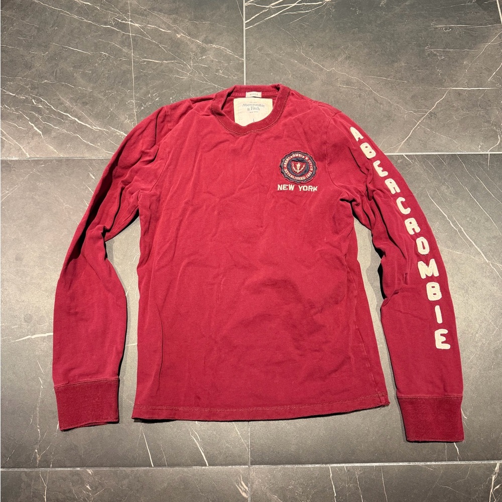 Abercrombie & Fitch Men's Burgundy Long Sleeve Shirt